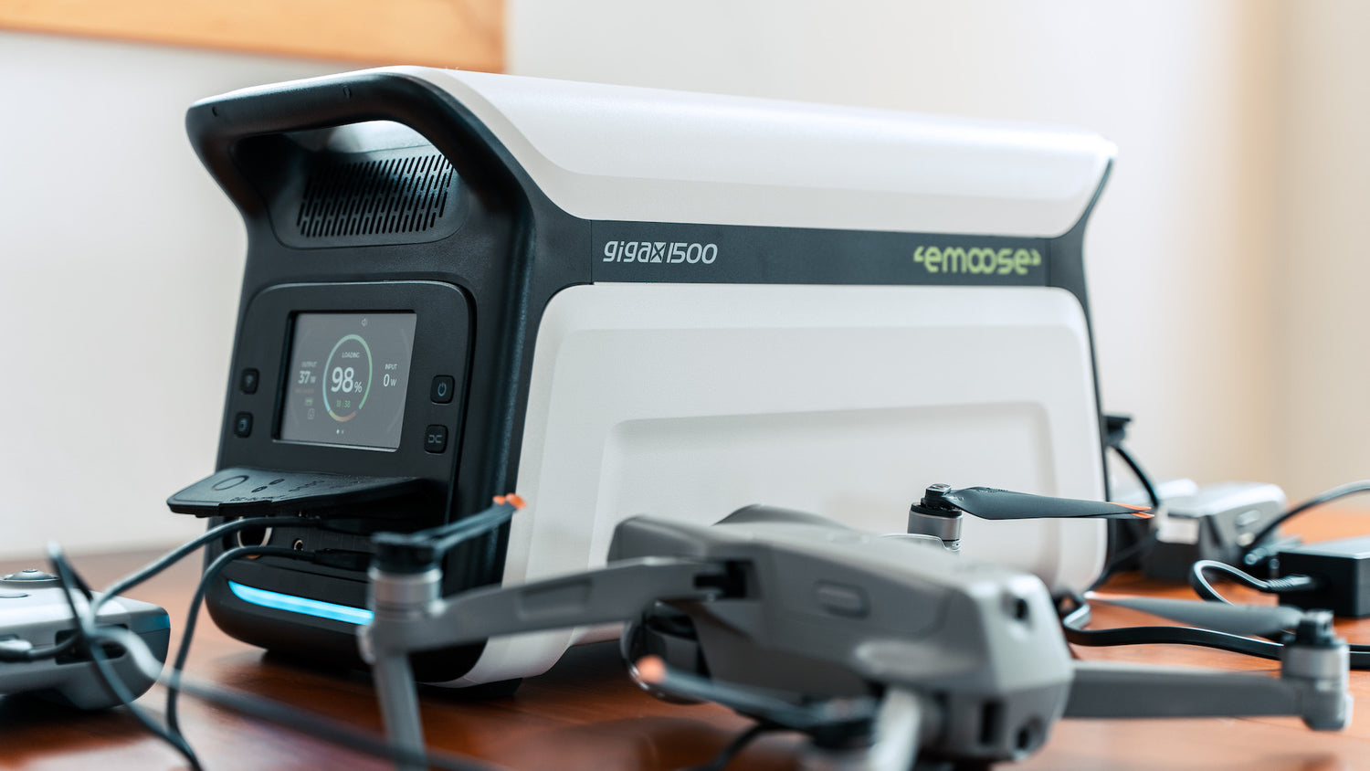 emoose-gigax-1500-power-station